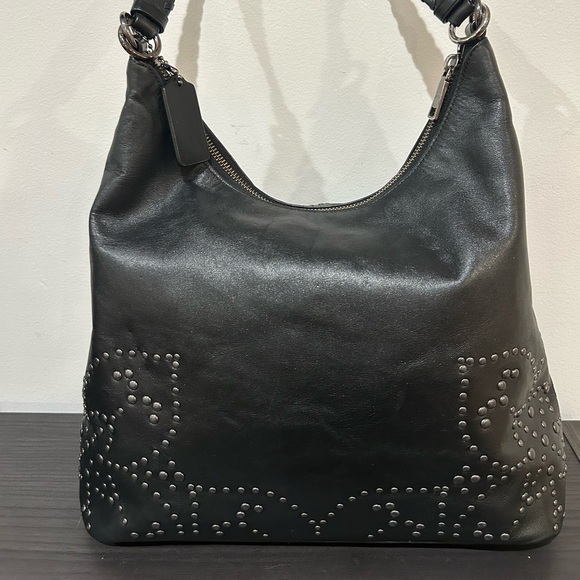 Coach Celeste Convertible Studded Hobo bag in black leather EUC - Picture 10 of 12